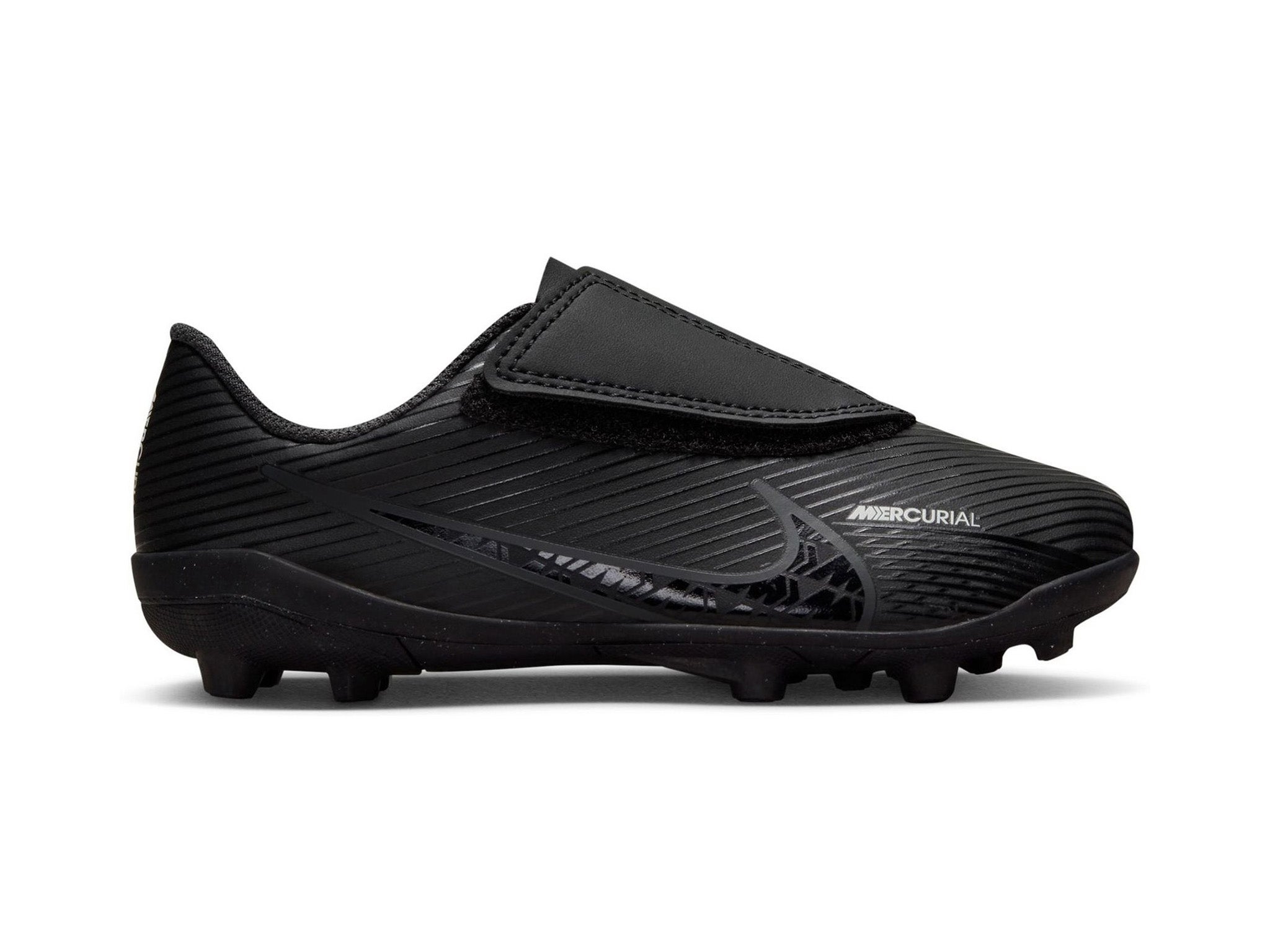 Kids black sale football trainers